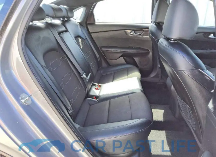 3KPF54AD2PE655914# 10