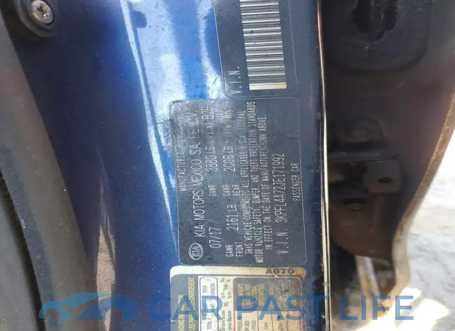 3KPFL4A72JE171992# 12
