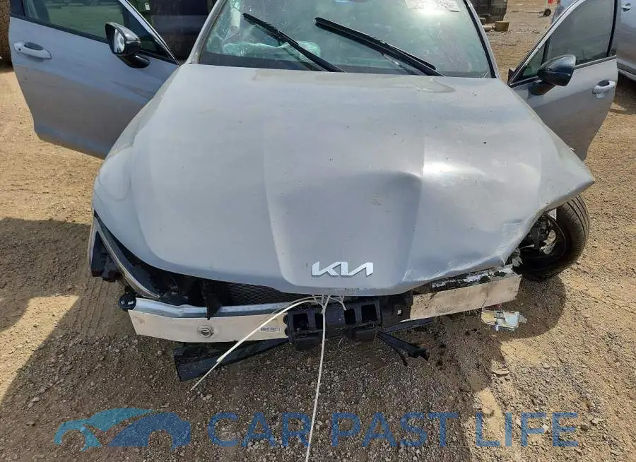 KNAG64J70T5415212# 11