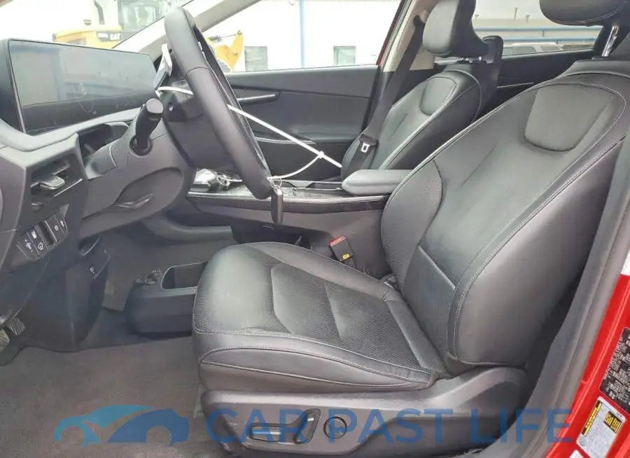 KNDC34LA8N5056861# 7