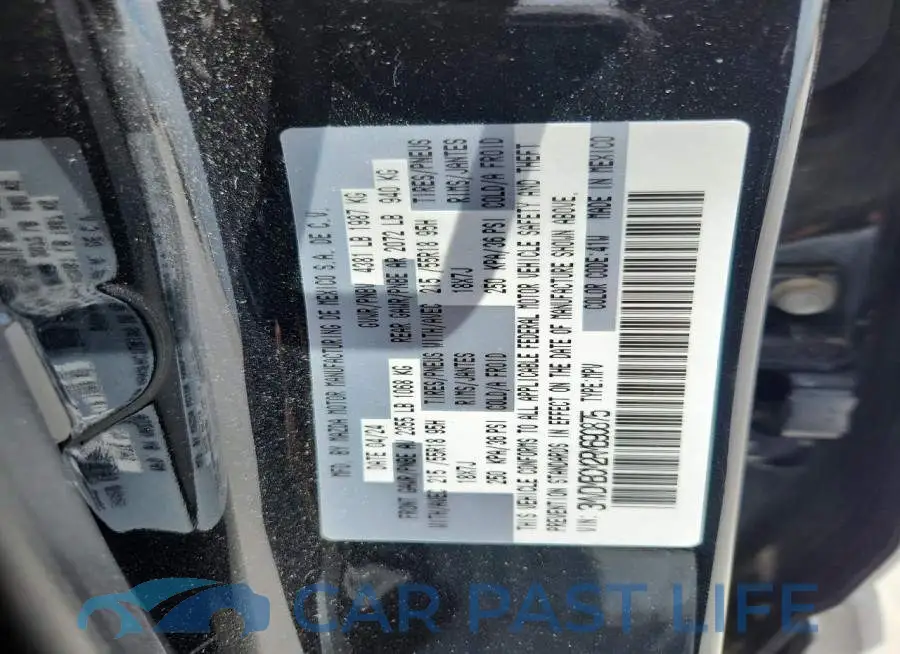 3MVDMBCM2RM690875# 14