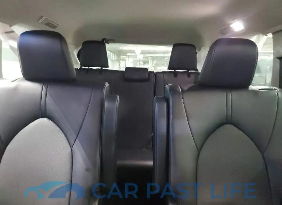 5TDAAAB54RS051740# 10