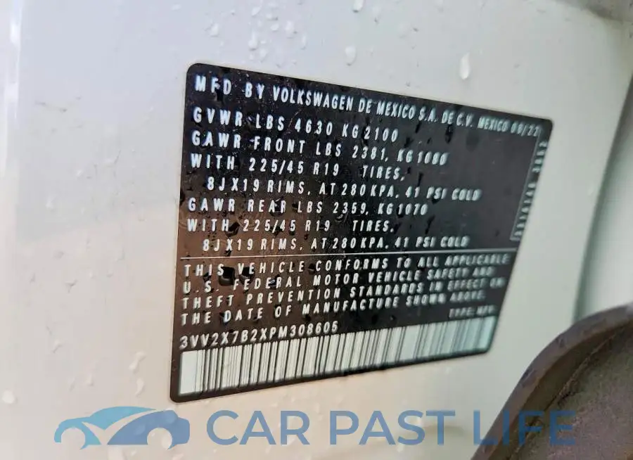3VV2X7B2XPM308605# 12