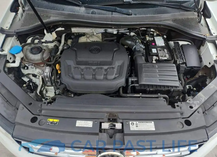 3VV3B7AXXKM078735# 12