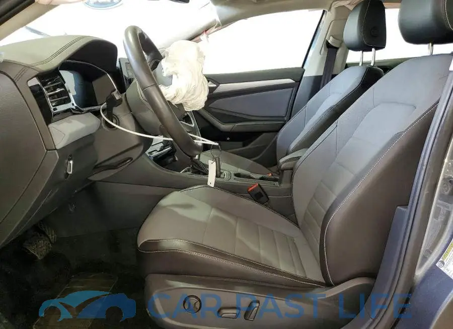 3VW7W7BU6TM029930# 7