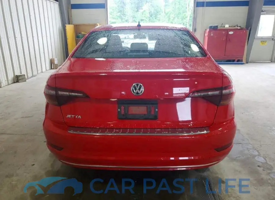 3VWC57BU8KM219874# 6