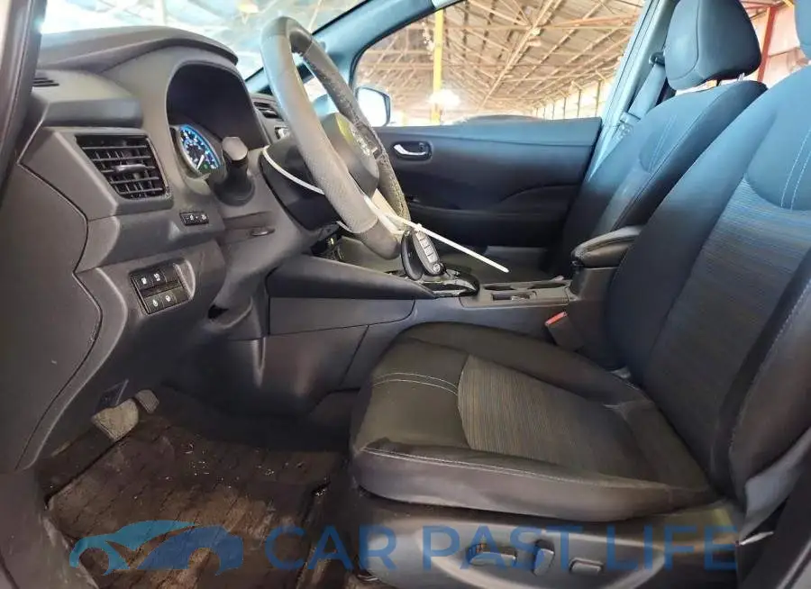 1N4AZ1CP8JC314008# 7