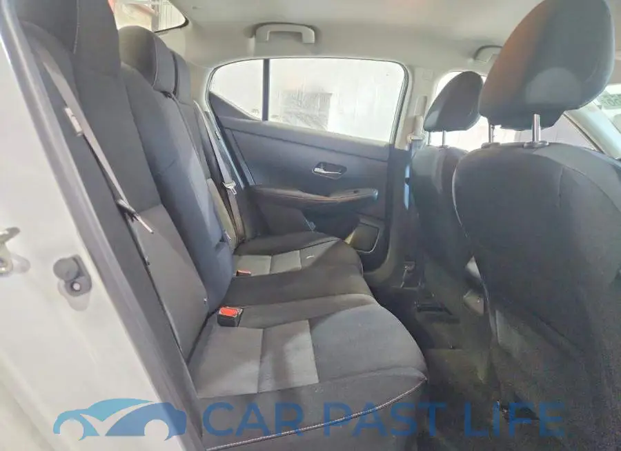 3N1AB8CV4MY202987# 10