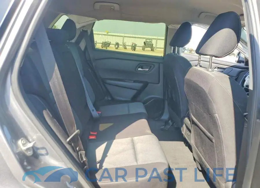 JN8BT3BA2RW350204# 11