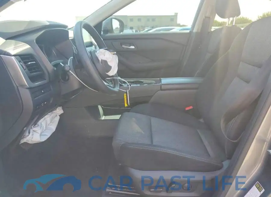JN8BT3BA2RW350204# 7