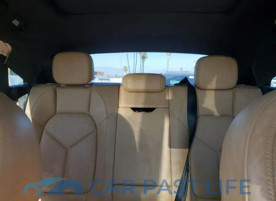WP1AA2A52JLB14460# 10