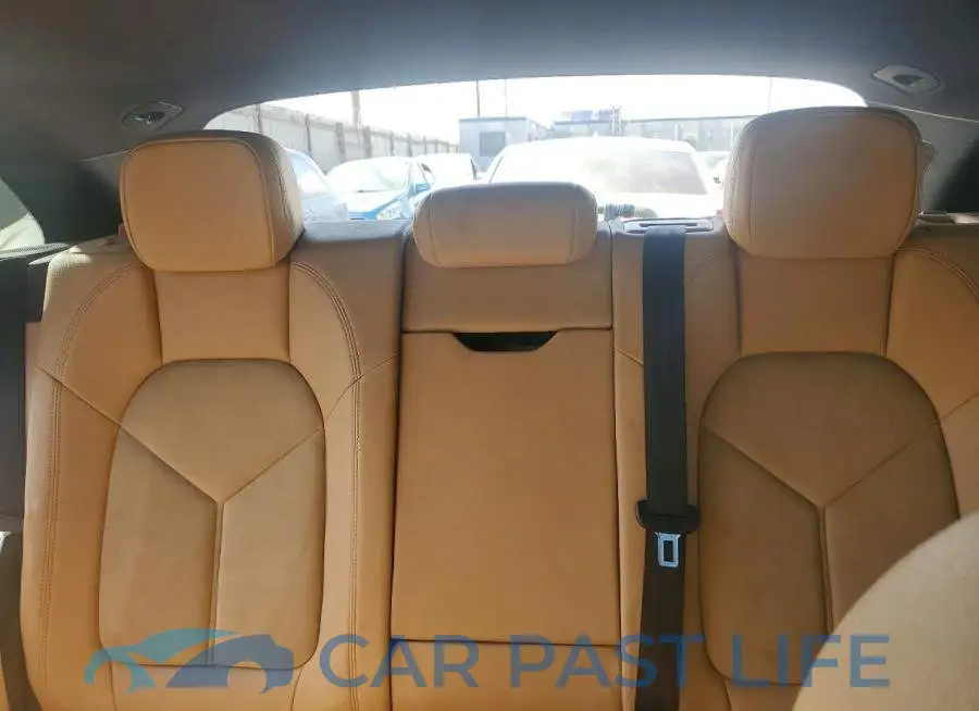 WP1AA2A57LLB11735# 10