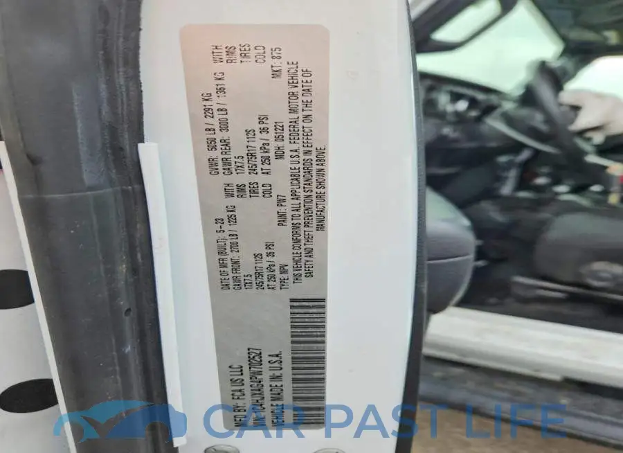 1C4HJXAG4PW702527# 12