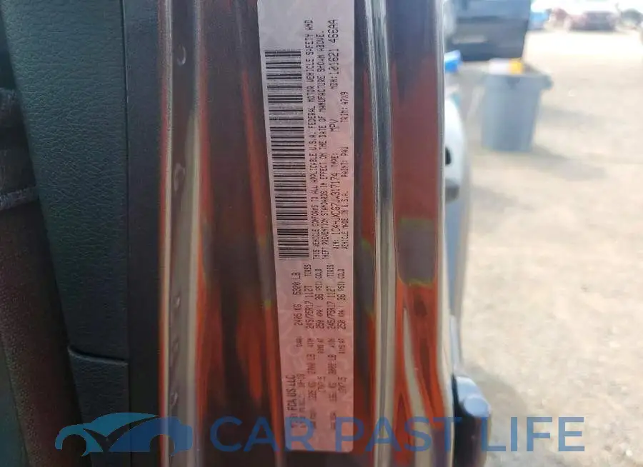1C4HJXDG7JW317174# 13