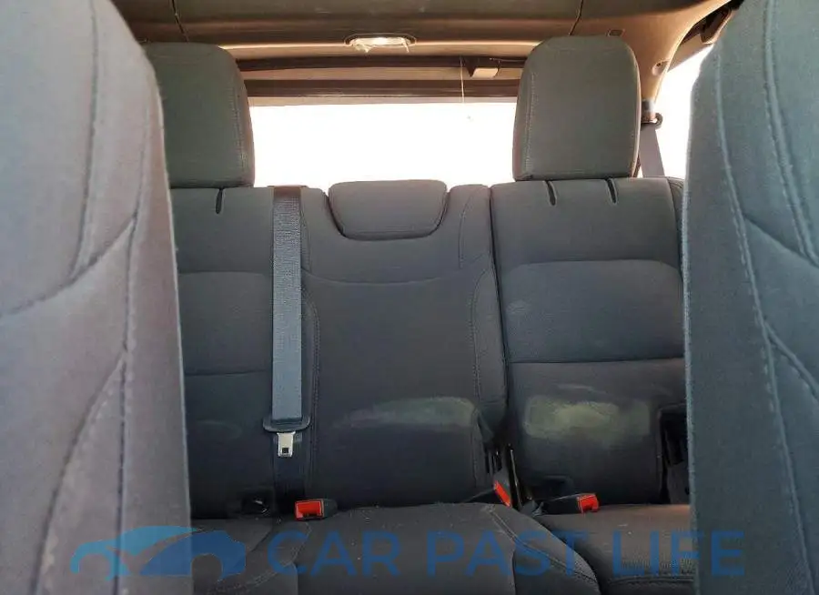 1C4HJXDN3PW520442# 10