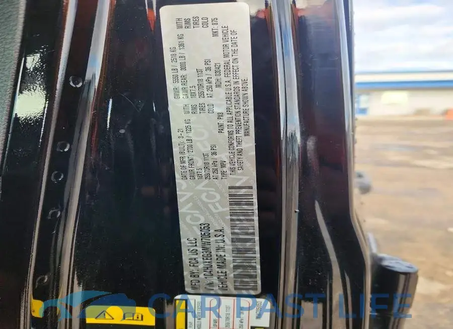 1C4HJXEG3MW705053# 13