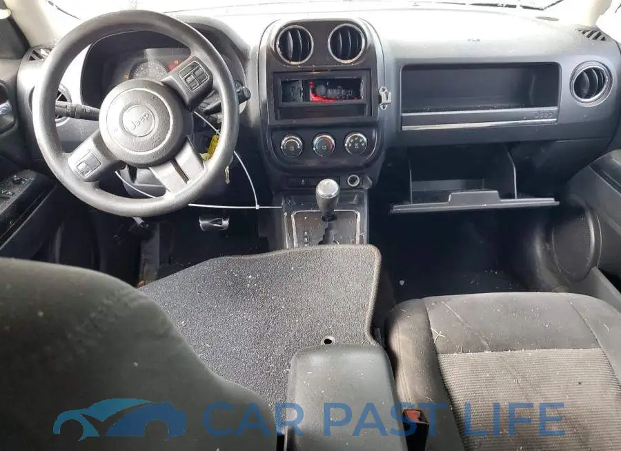 1C4NJPBB2HD120798# 8