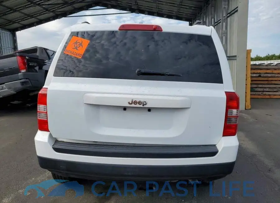 1C4NJPBB2HD120798# 6