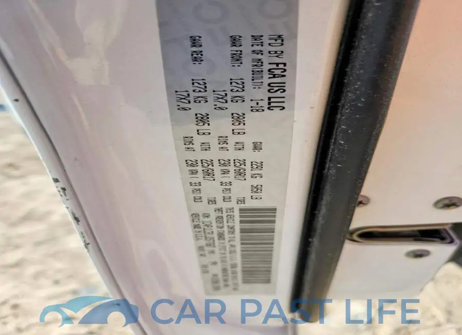 1C4PJLCB1JD577687# 12