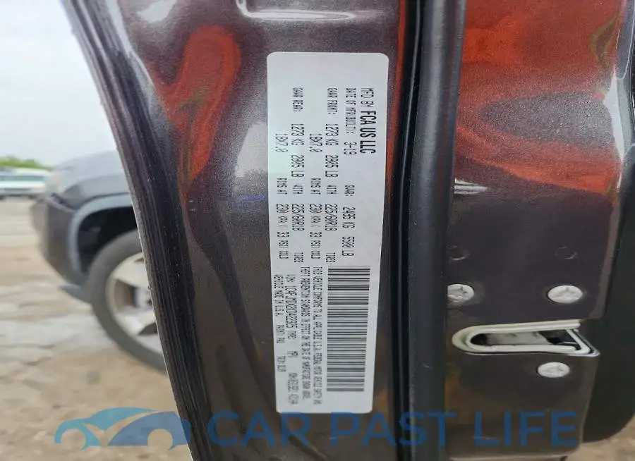 1C4PJMDX2KD422325# 13