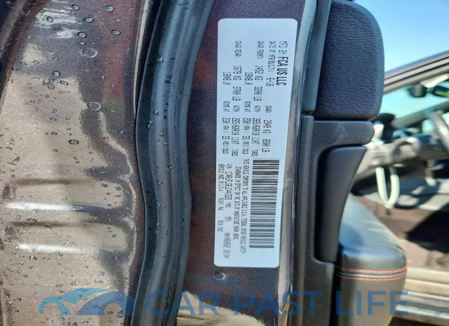 1C4RJFLG6JC441535# 14
