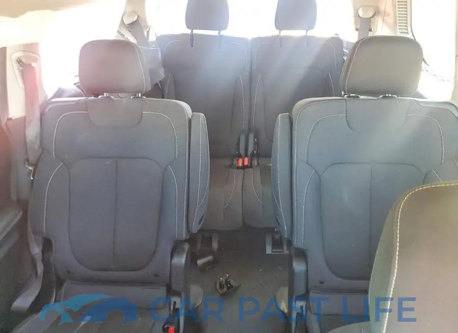 1C4RJJAG2P8843327# 10