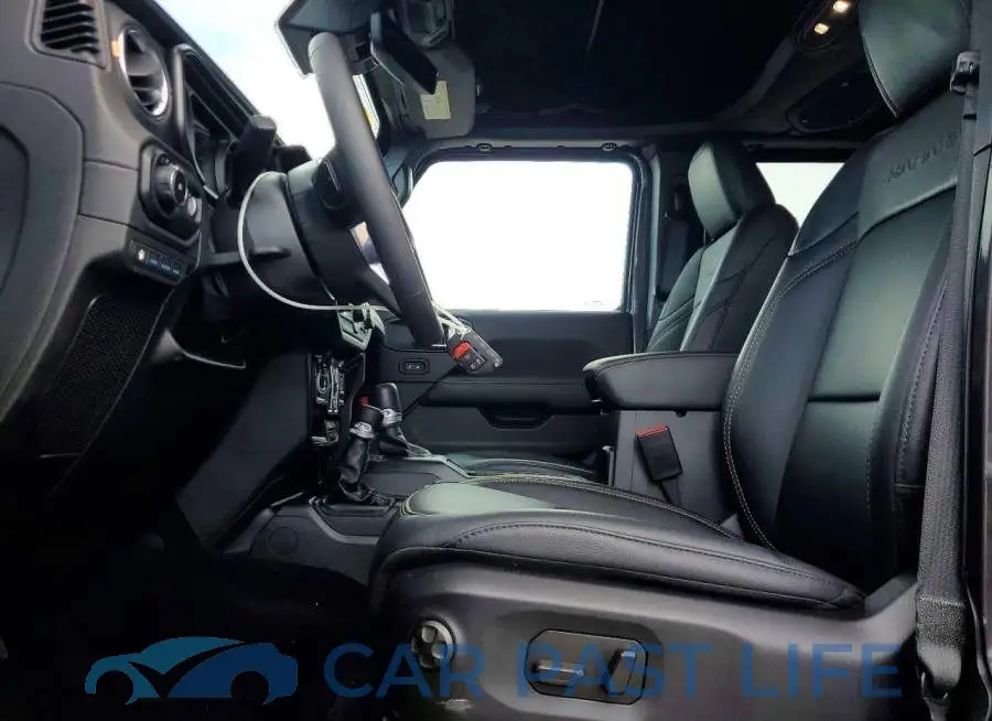 1C4RJXP67RW207082# 7
