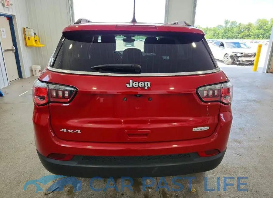 3C4NJDBB1JT154729# 6
