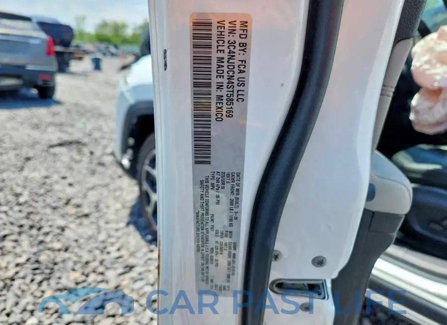 3C4NJDCN4ST585169# 13