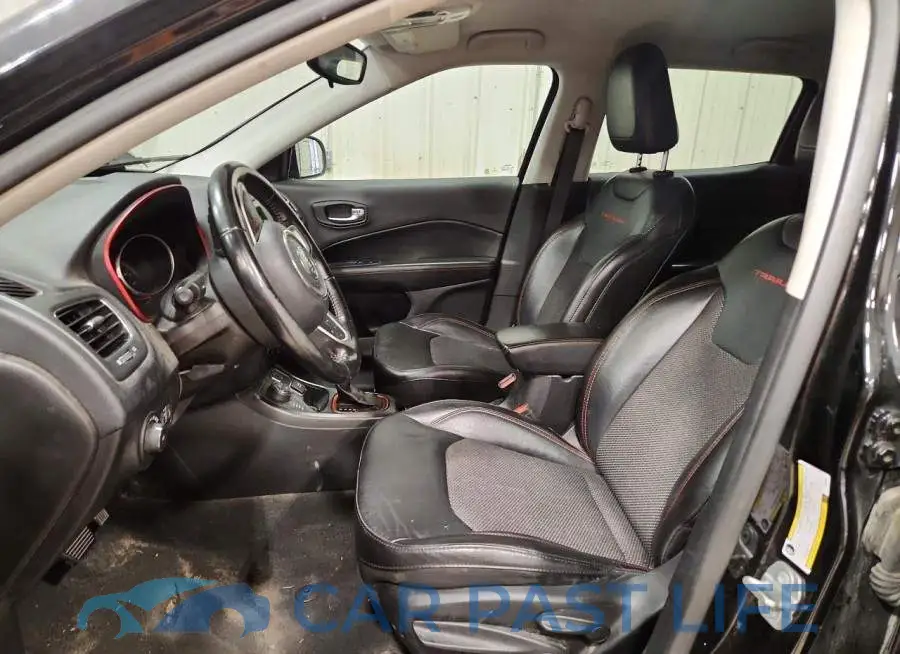 3C4NJDDB9LT208052# 7