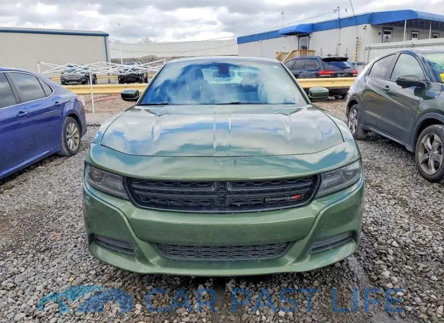 2C3CDXBG8KH724512# 5