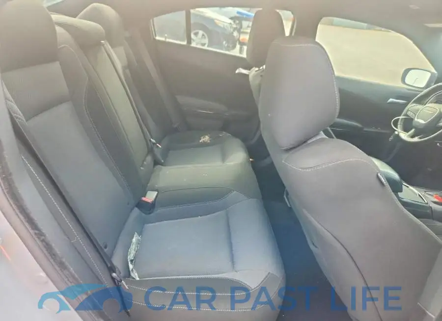 2C3CDXBG8NH110323# 10