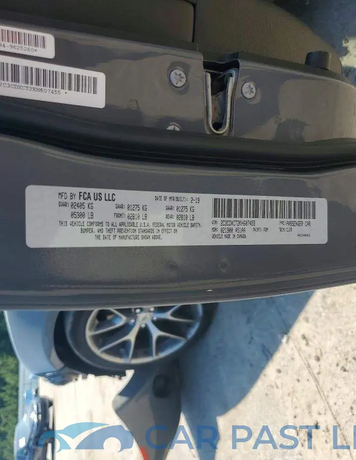 2C3CDXCT2KH607455# 13