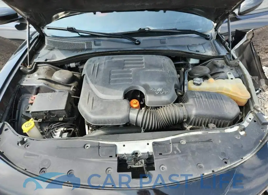 2C3CDXHG5KH585060# 11