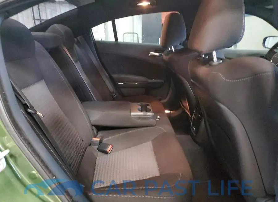 2C3CDXHG6NH270403# 10