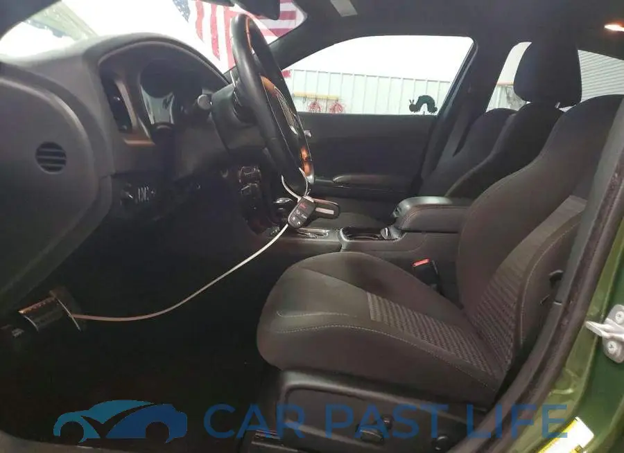 2C3CDXHG6NH270403# 7