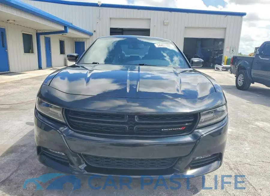 2C3CDXHG7JH114963# 5