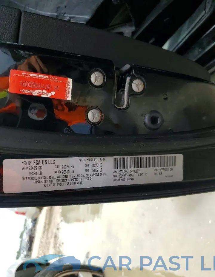 2C3CDZFJ1KH702157# 12
