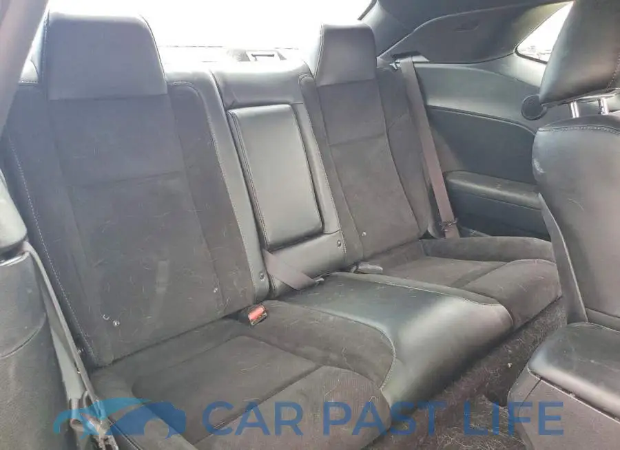 2C3CDZKG5PH558372# 10