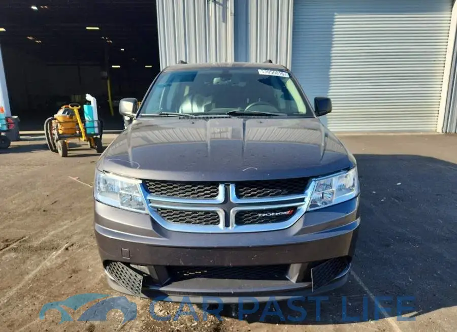 3C4PDCAB5LT183522# 5