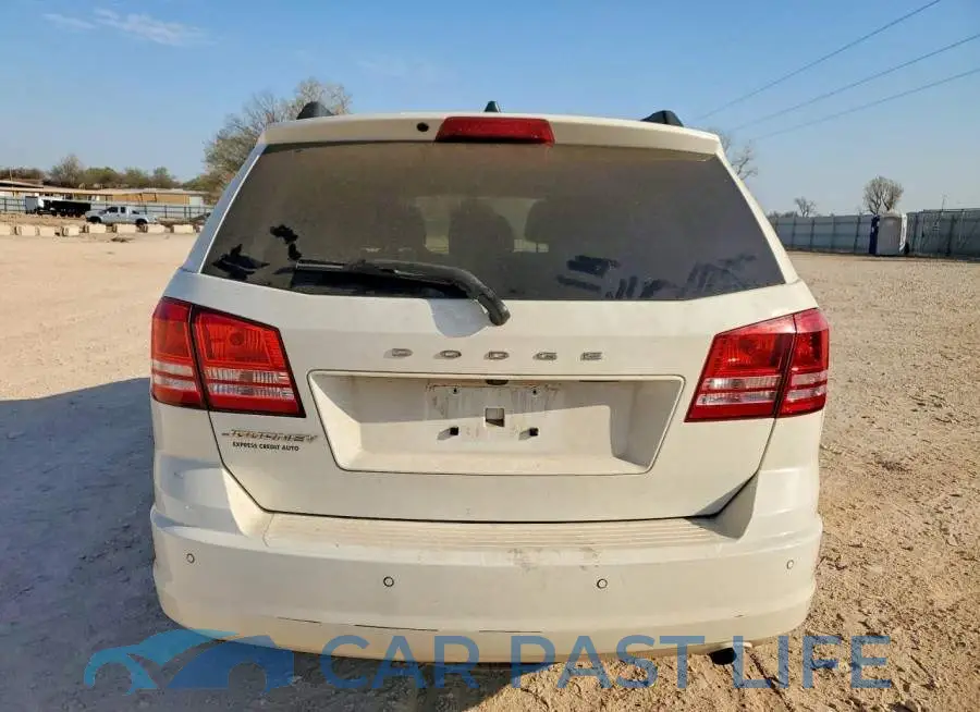 3C4PDCAB8LT261419# 6