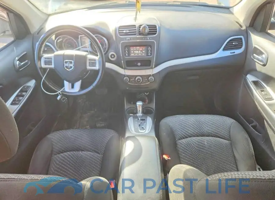 3C4PDCAB8LT261419# 8