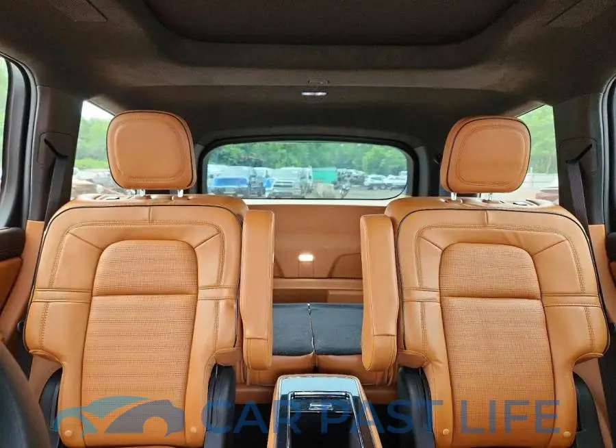 5LM5J9XC4NGL03619# 10
