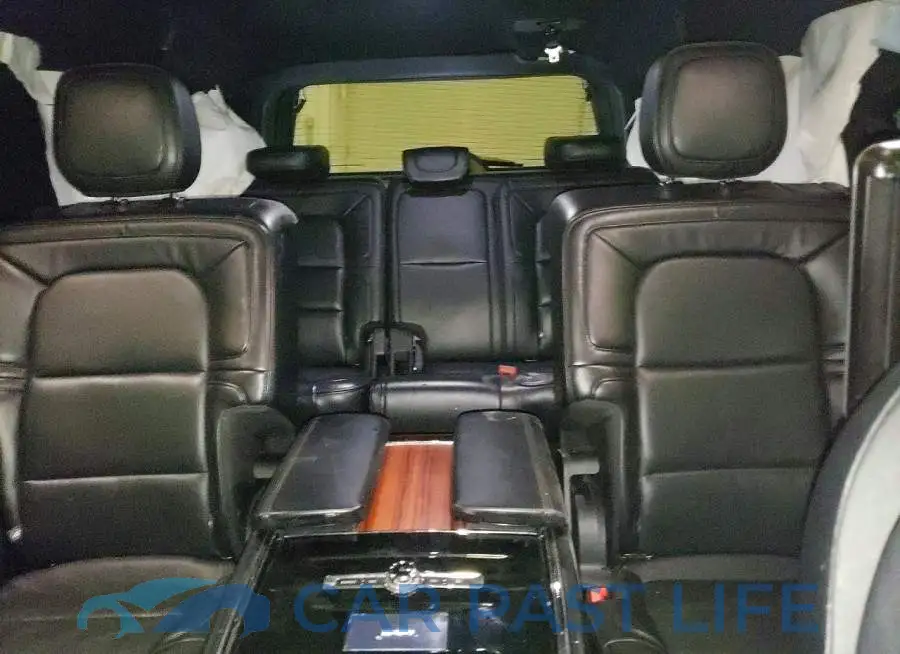 5LMJJ3LT9KEL07674# 10