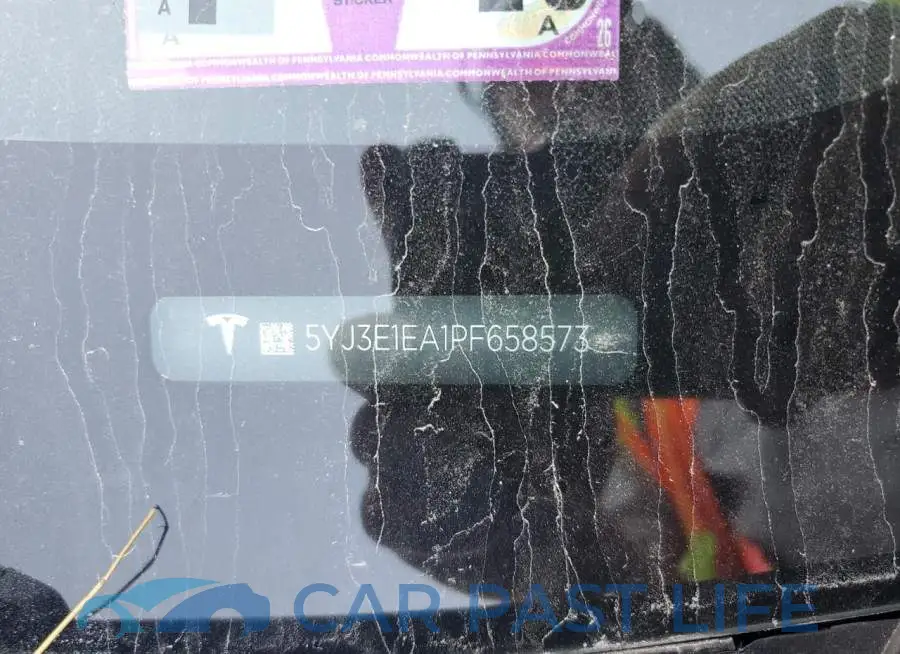 5YJ3E1EA1PF658573# 13