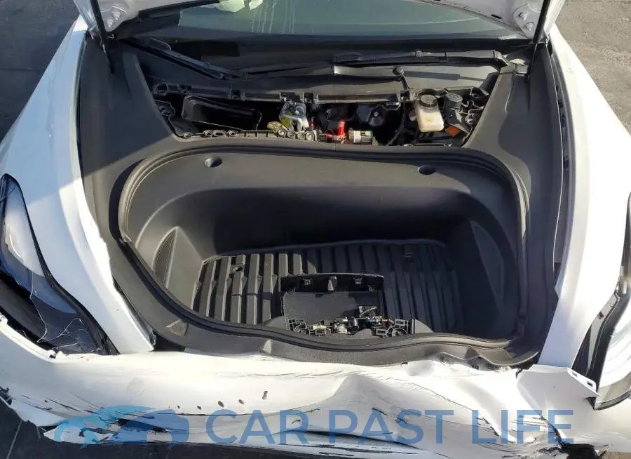 5YJ3E1EAXPF479254# 11
