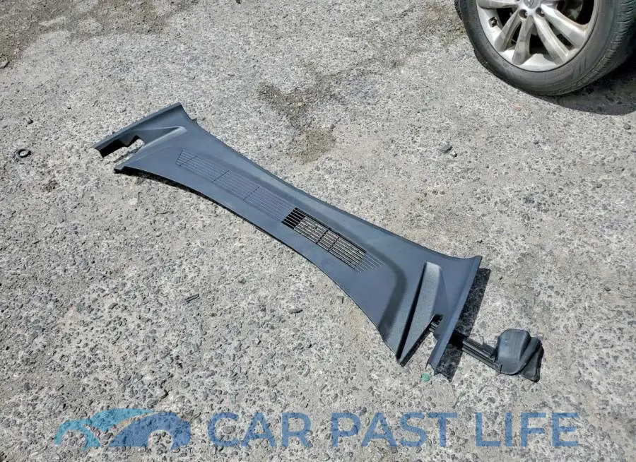 5YJ3E1EB1SF937183# 12