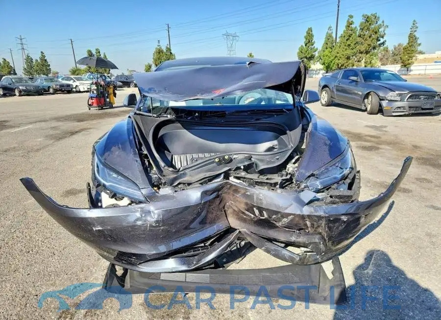 5YJ3E1EB5RF832382# 5