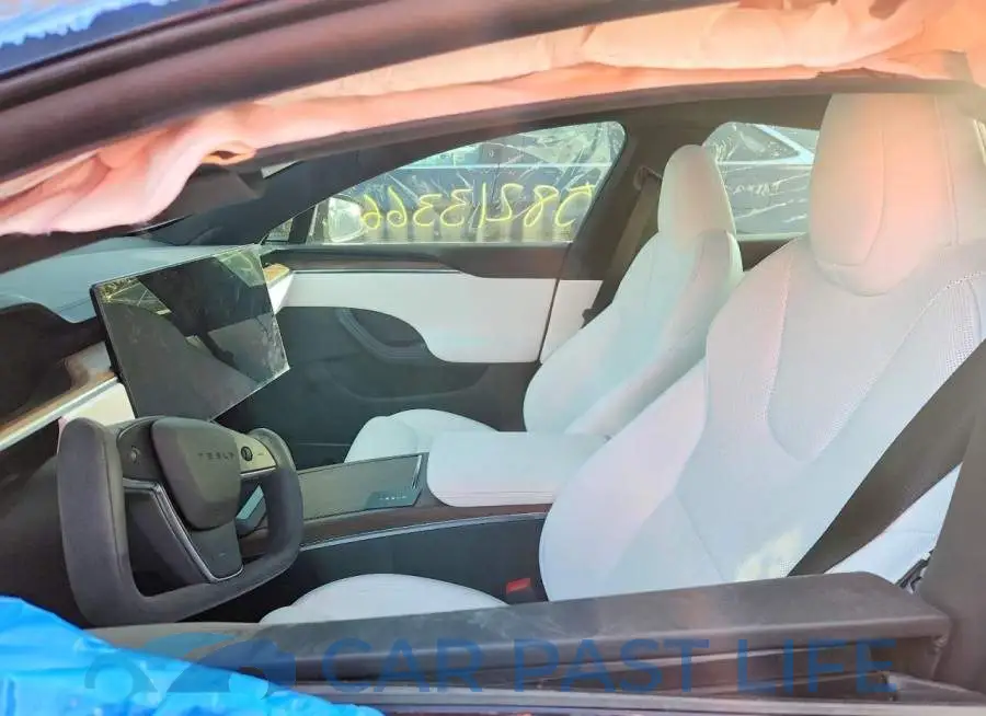5YJSA1E52RF543624# 7