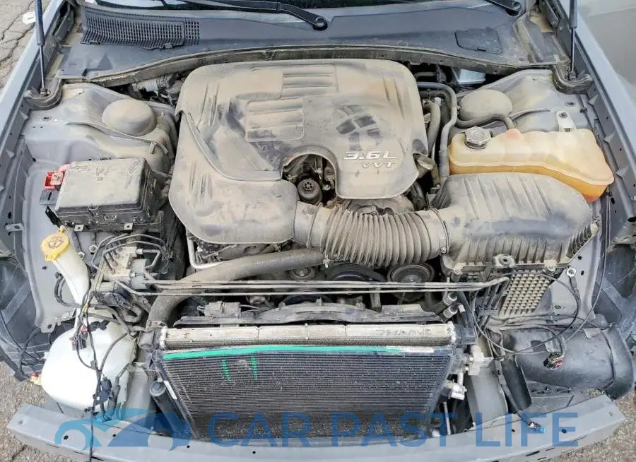 2C3CCAGG4KH656041# 11